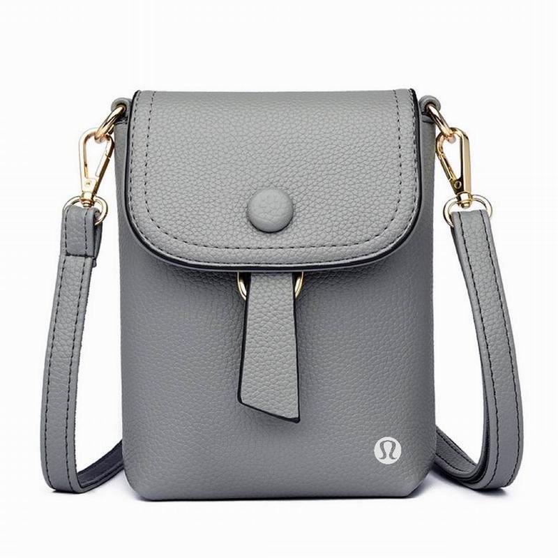 Lululemon Handbags 425